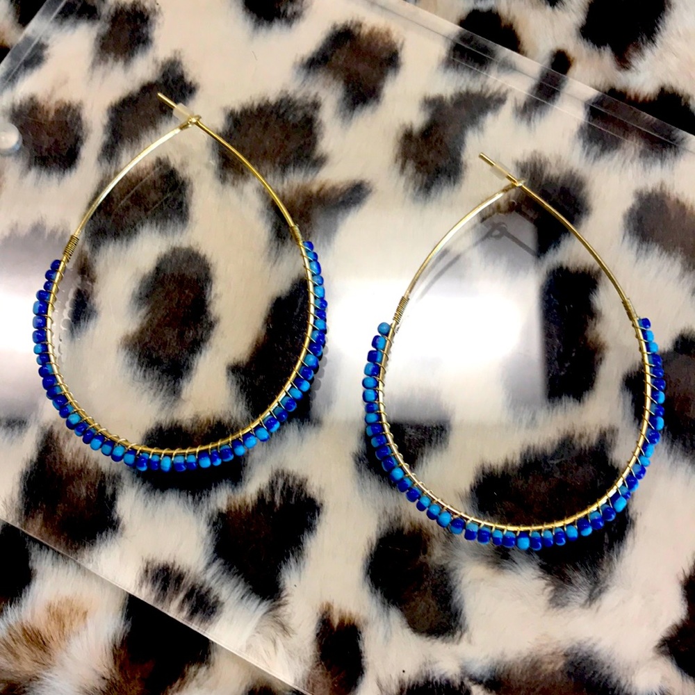 Bead wrapped teardrop hoops